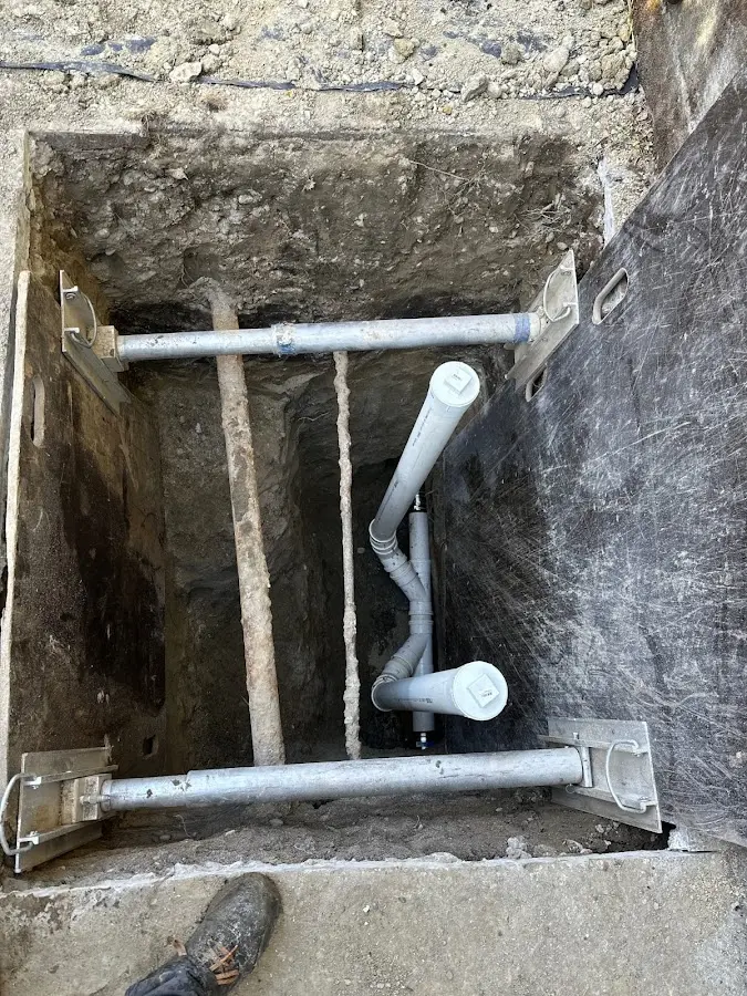 Experienced plumber completing Drain Cleaning work in Kalkaska